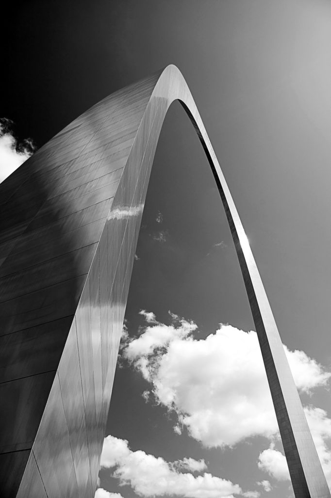 St Louis Arch black and white